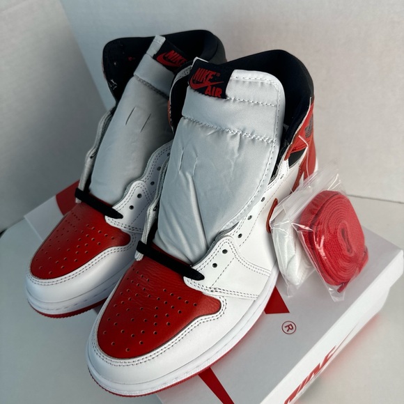 Nike Jordan 1 Retro OG white / University Red and black size 9 brand new w/ box - Picture 6 of 8